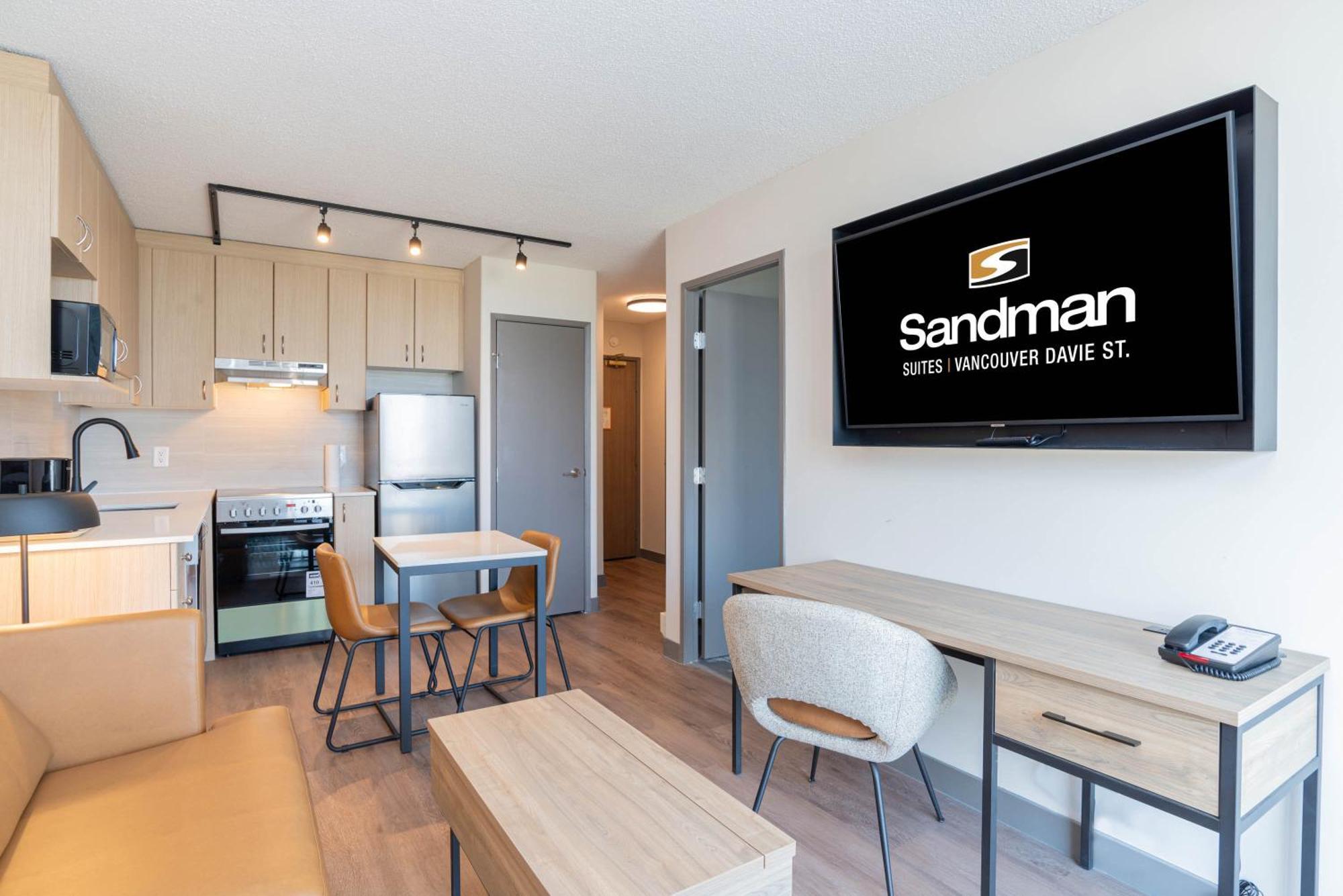Sandman Suites Vancouver On Davie Dış mekan fotoğraf
