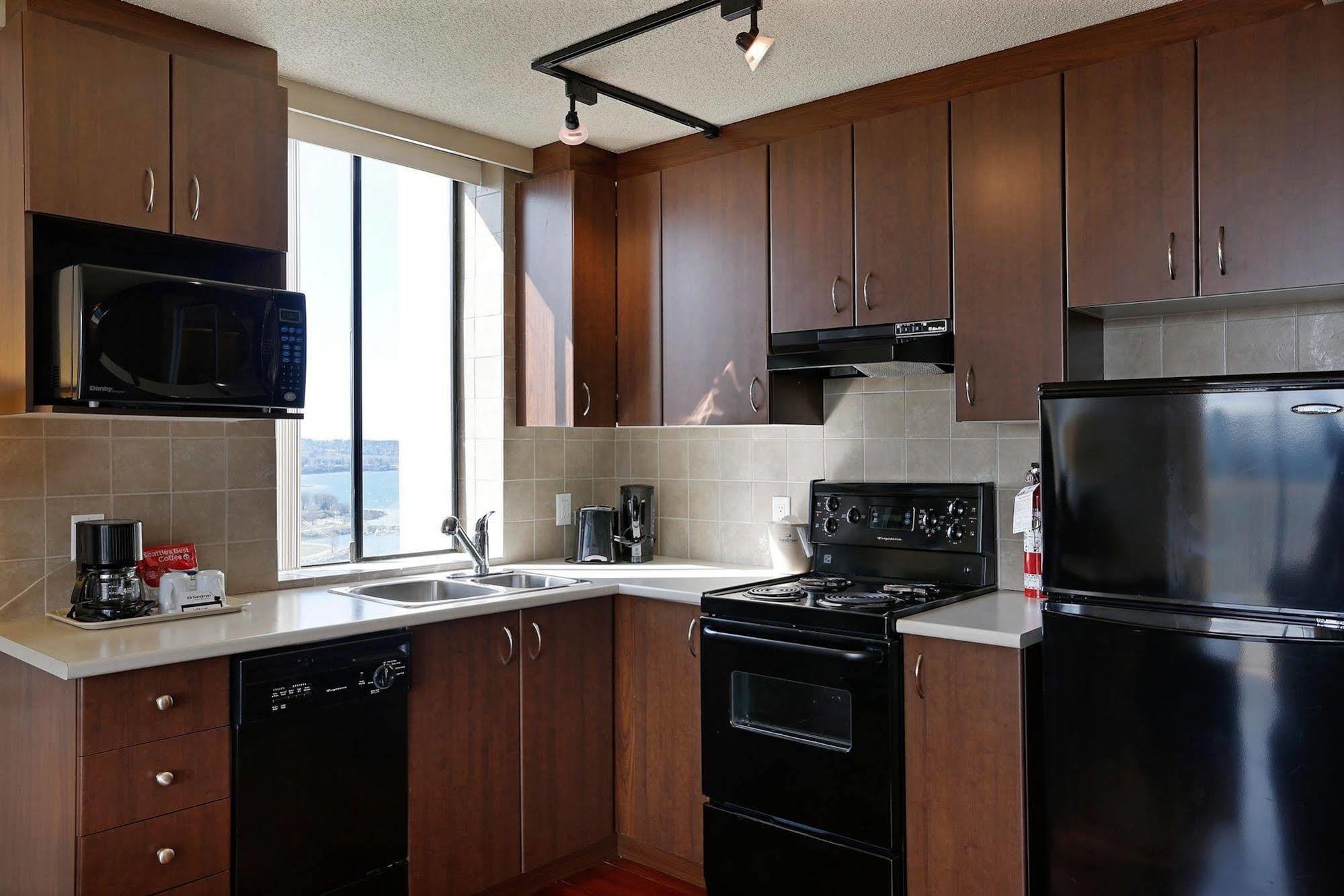 Sandman Suites Vancouver On Davie Dış mekan fotoğraf
